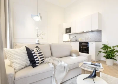 home staging Budapesten, lakás naturális színekkel, kiadásra felkészítés